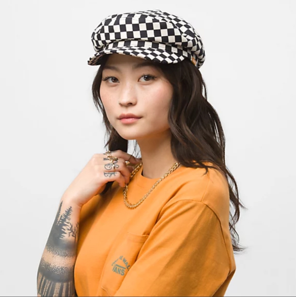 New Vans checkered cap "off the wall"